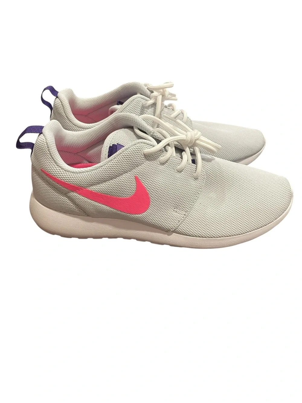 Nike Roshe One Flyknit Women's Pure Platinum Pink Razor Sneakers Size 9.5